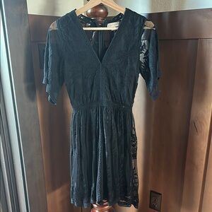 Chic Black Honey Punch Lace Dress